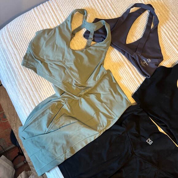 WORKOUT BUNDLE: CSB, STRUT THIS (REVOLVE), GYM SHARK (8 pieces total) - Picture 2 of 15